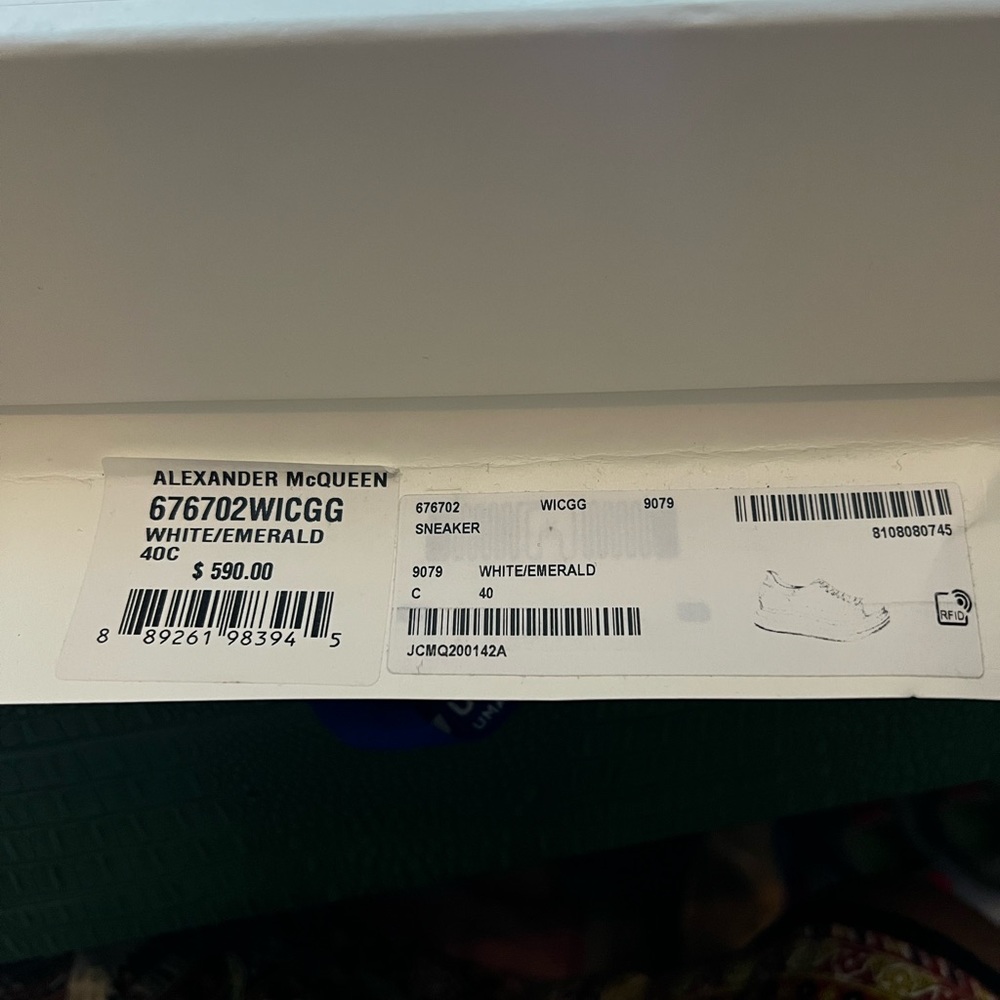 Alexander McQueen sneakers - Authentic sneakers !! - Picture 7 of 7